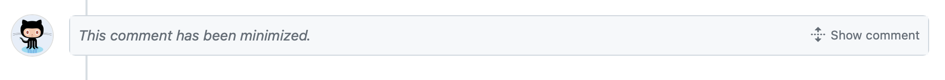 Captura de pantalla de un comentario oculto. El único contenido visible es "Este comentario se ha minimizado", con un botón para mostrar el comentario.